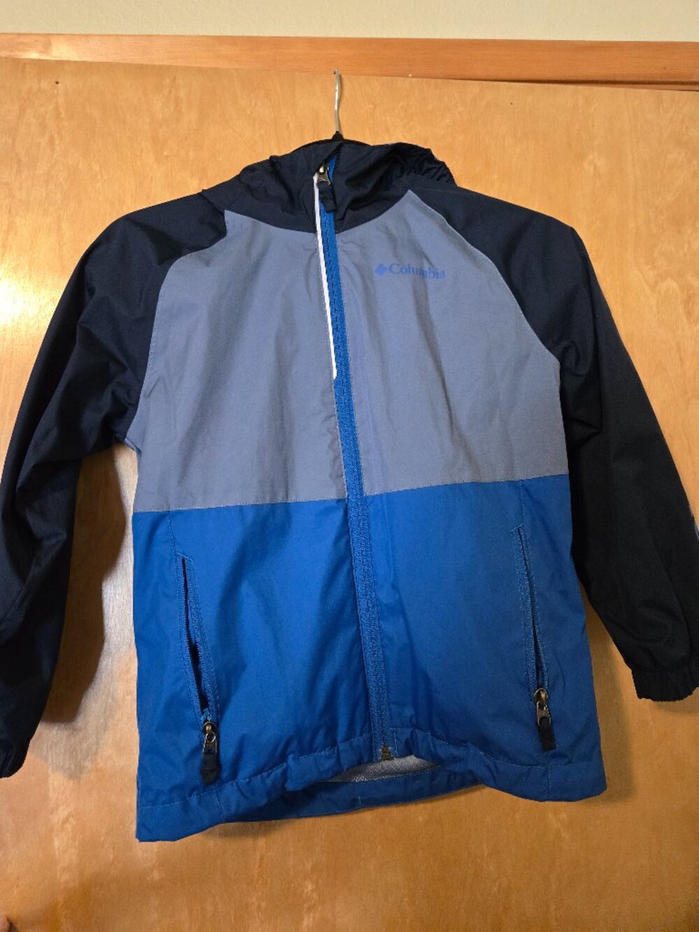 Columbia boys Dalby Springs rain jacket, size S/8